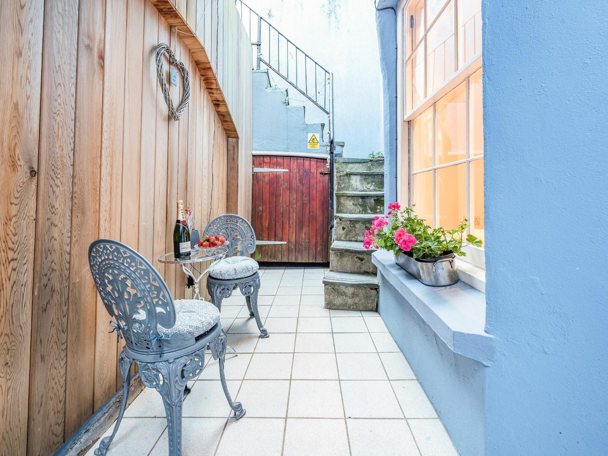 Ocean Waves Villa Tenby Dış mekan fotoğraf
